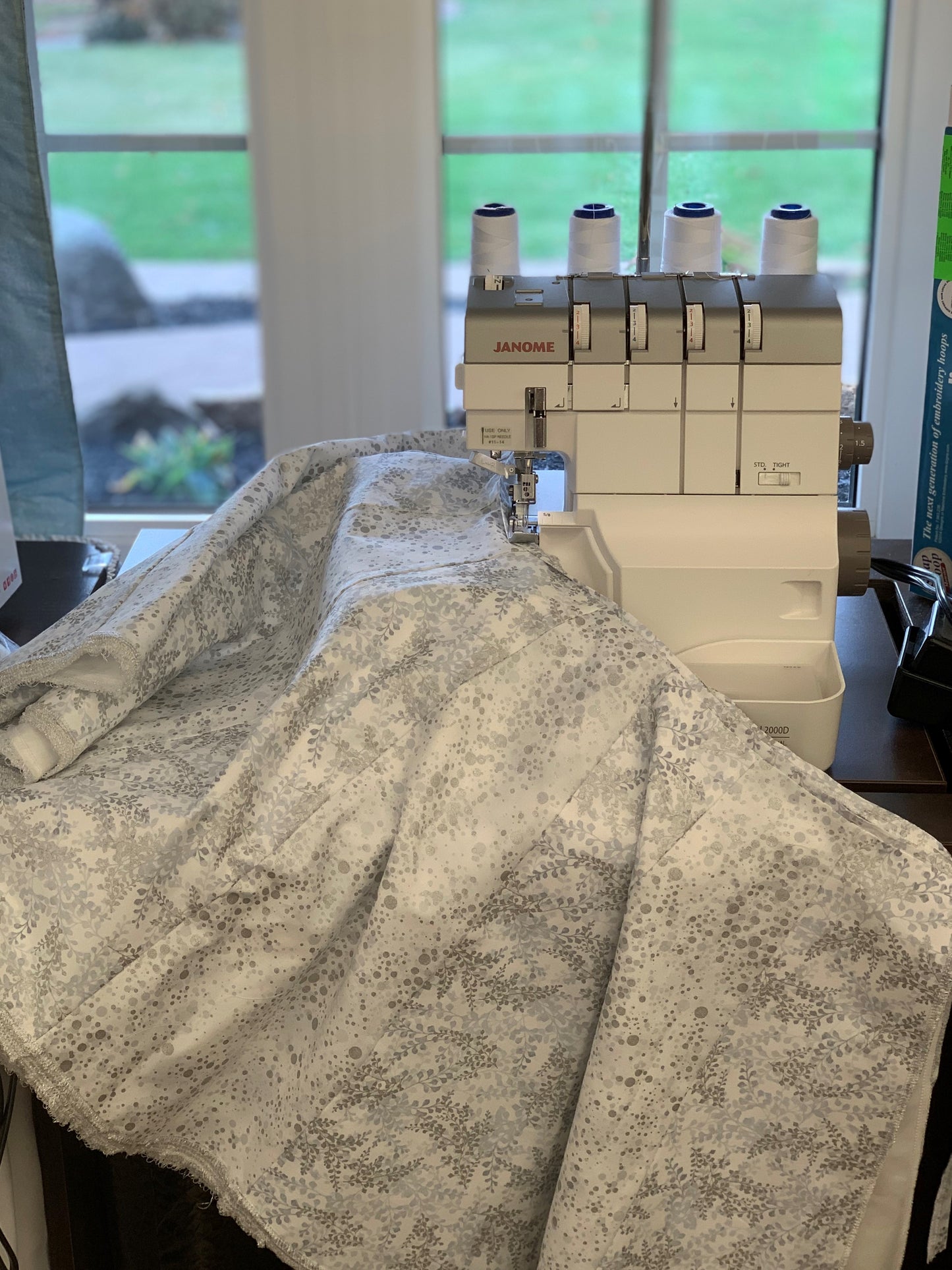 Serger Tree Skirt